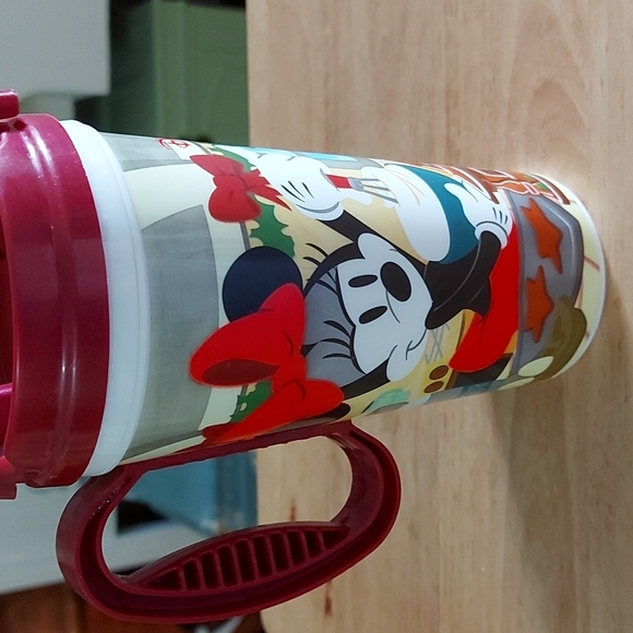 2018 Disney Parks Refillable Cup - Picture 3 of 5